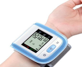 WP6020腕式电子血压计