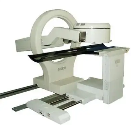 Discovery NM 630 单光子发射断层扫描装置SPECT